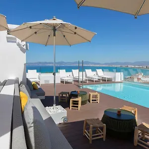 4* Hotell Whala!fun